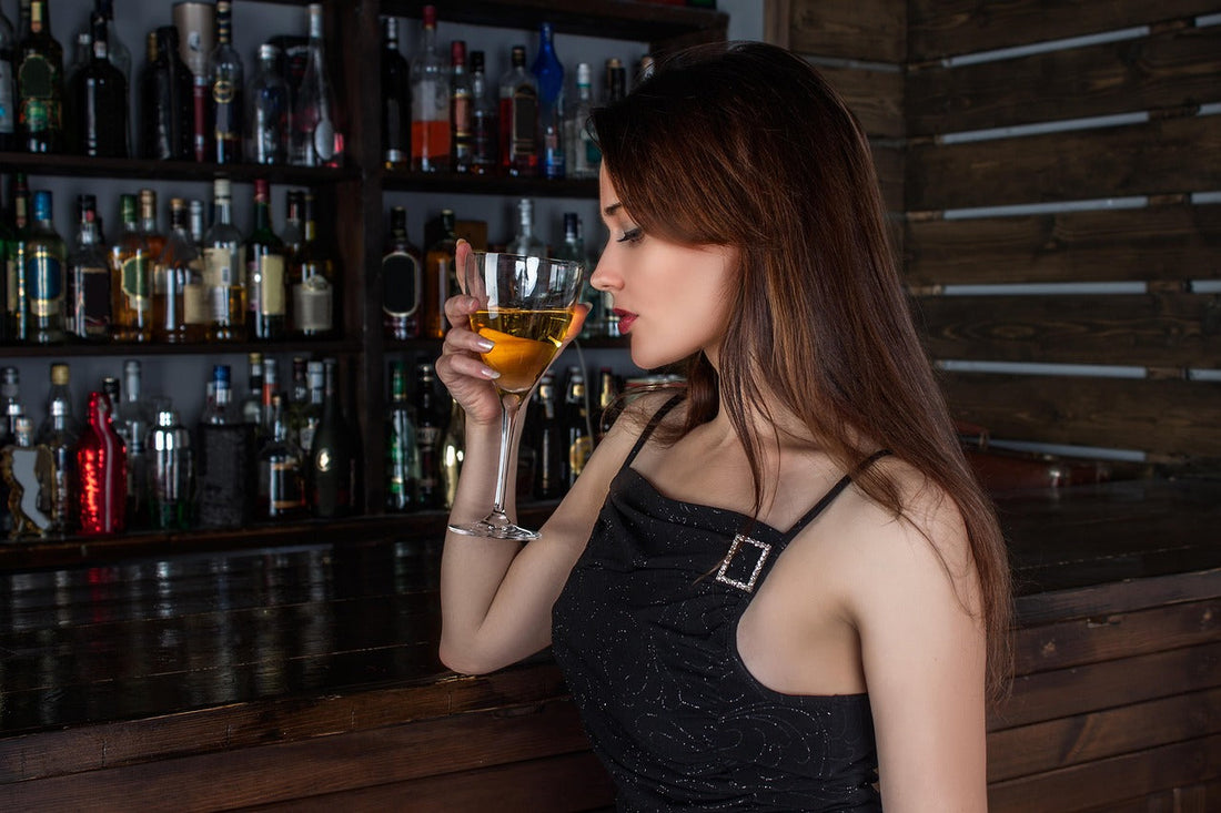 🎤 Find Your Voice at The Wine Factor's Monday and Tuesday Karaoke Nights